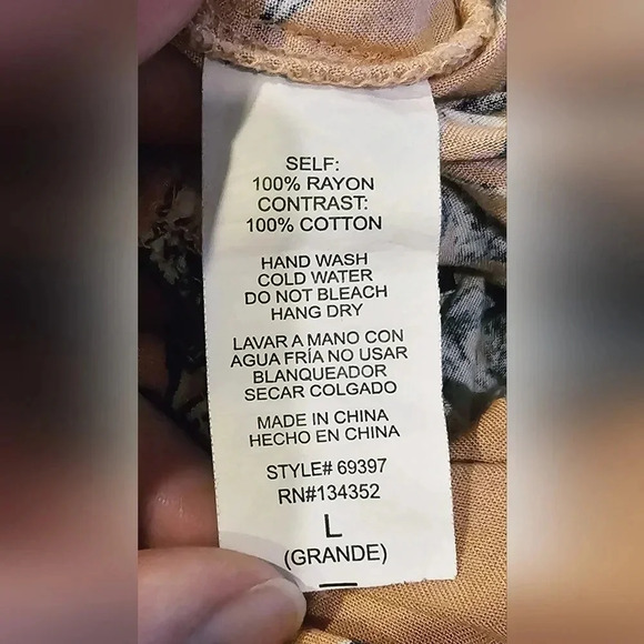 Ambiance, Size L, Pink Blossom Romper - Picture 6 of 6